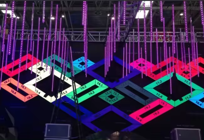 Addressable Led Pixel Tubes 15mm 20mm 30mm Rgb 3d Meteor Tubes 360 Degree Digital Tube for Club Stage Pixel Lights