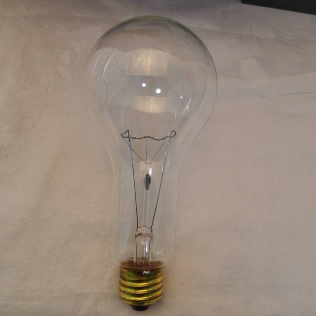 100W 150W 200W 300W A25 E26 E27 B22 110v or 240v E Incandescent Edison Light Bulb