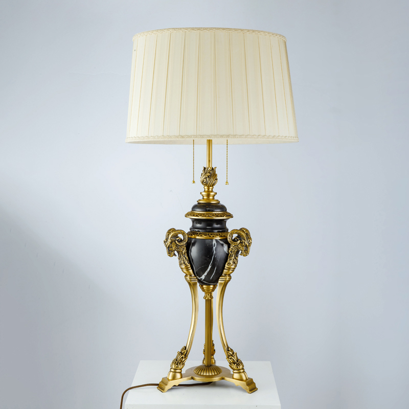 Luxury Vintage European Unique Table Lamp EUS240picture4