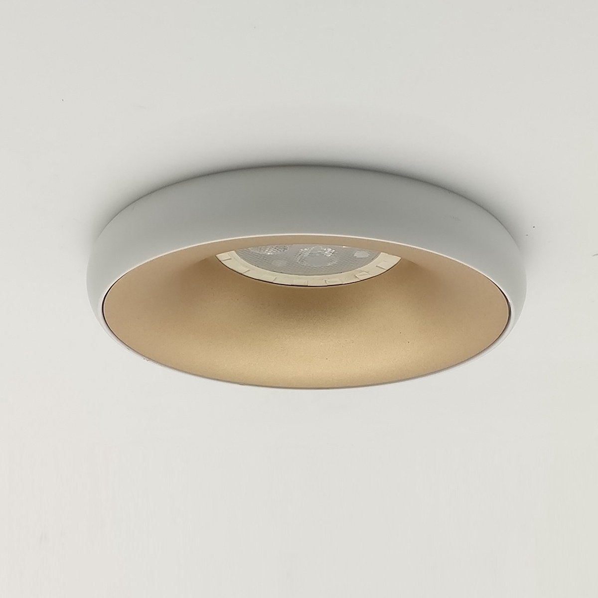 Hot Sale Aluminium Round Lamp Housing Recessed MR16 Anti Glare Led Spot Light Fixture Gu10 Downlight Fram