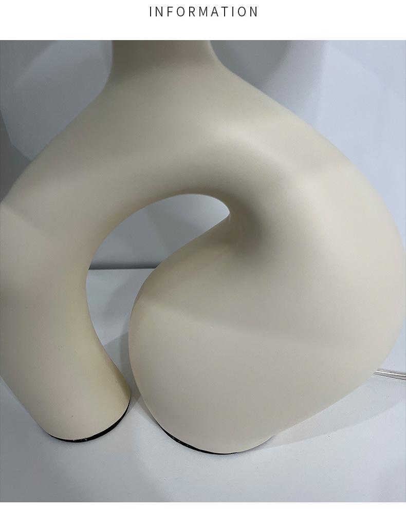 Modern Resin Base Cloth Cover Creative Desk Lamp DTL1880picture4