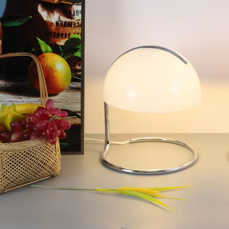 Modern Circular Metal Iron Switch Control Desk Lamp DTL2130picture3