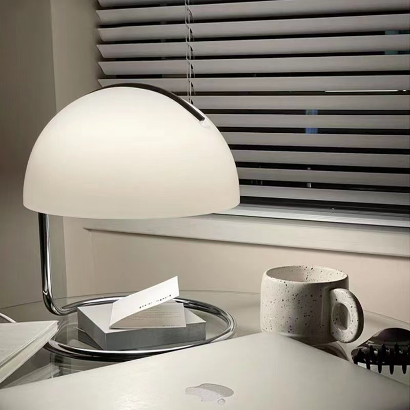 Modern Circular Metal Iron Switch Control Desk Lamp DTL2130picture5