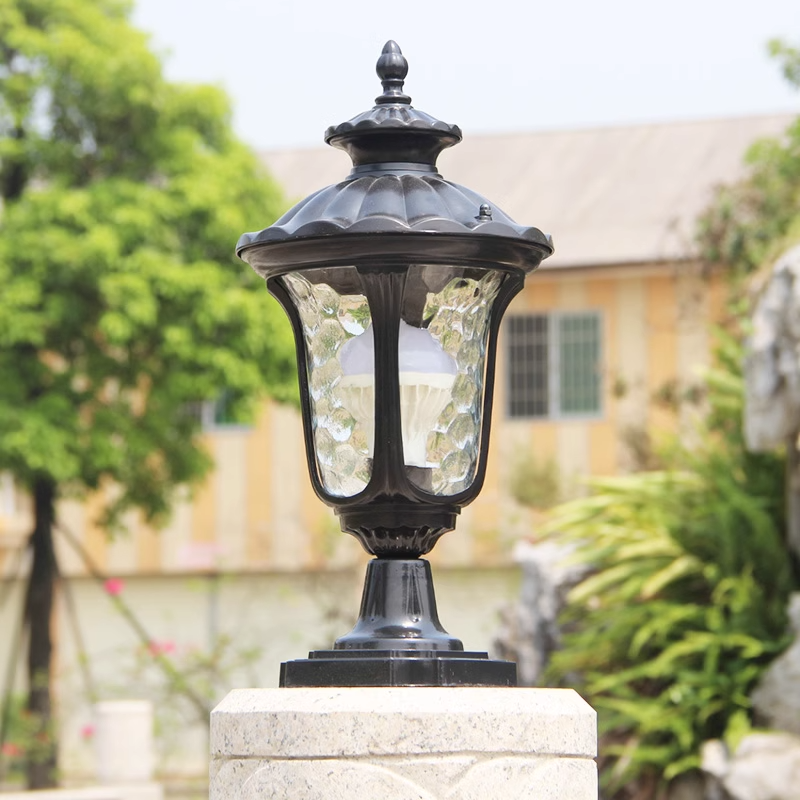 Modern Outdoor Garden IP65 Waterproof Aluminum Fence Pillar Light PLR1800picture4