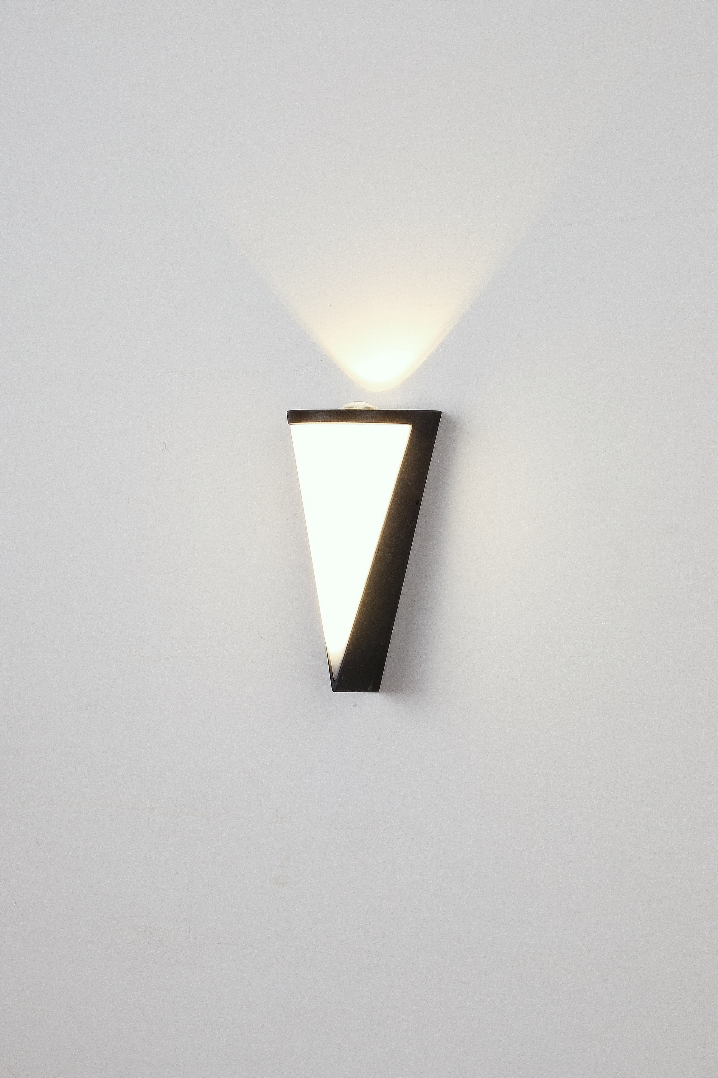 Waterproof IP65 Aluminum LED Wall up and Down Light WL2970picture2