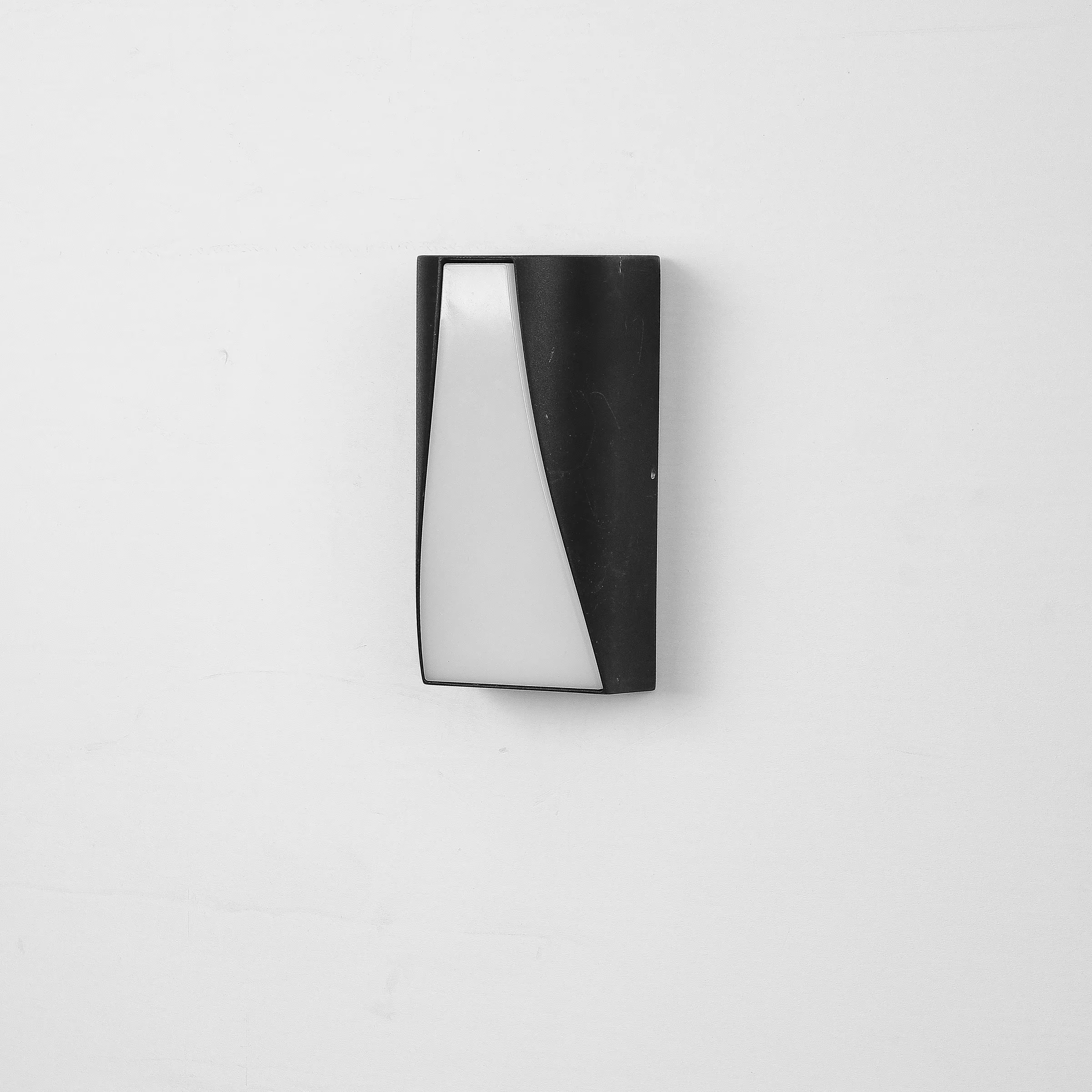 IP65 Waterproof Modern Outdoor Corridor Garden Wall Lamp WL2990picture3