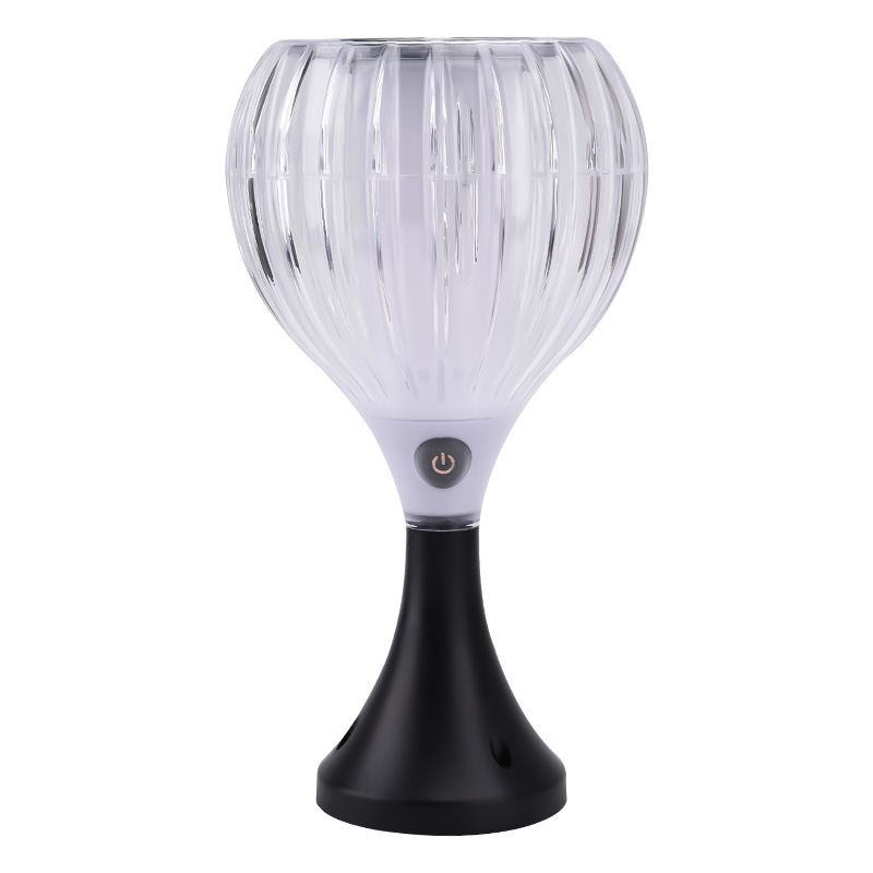 Solar Garden Light Outdoor Flickering Flame Effect Plastic LED Decorative Solar Lawn Light with 4 Light Mode