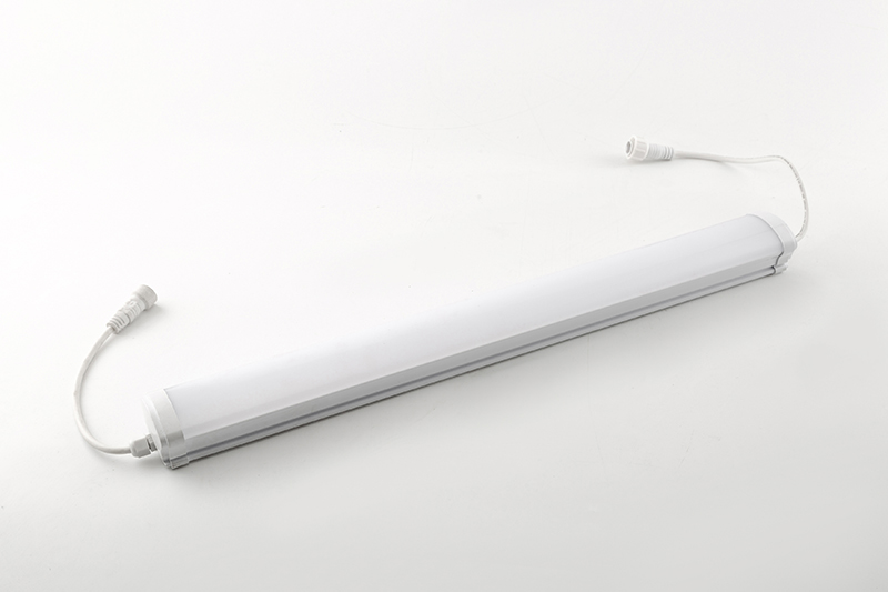 IP 65 High-Efficiency 18W LED Tubes 1.35m Triproof Lighting Fixtures Waterproof LED Poultry Lights for Farm Use Plastic Lamp