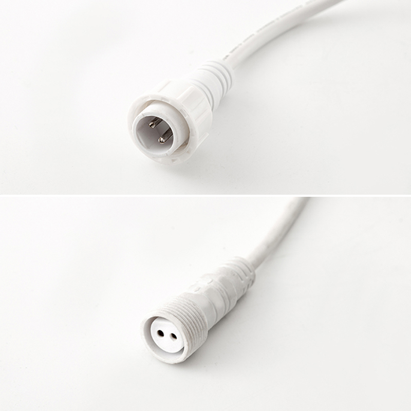 IP 65 High-Efficiency 18W LED Tubes 1.35m Triproof Lighting Fixtures Waterproof LED Poultry Lights for Farm Use Plastic Lamp