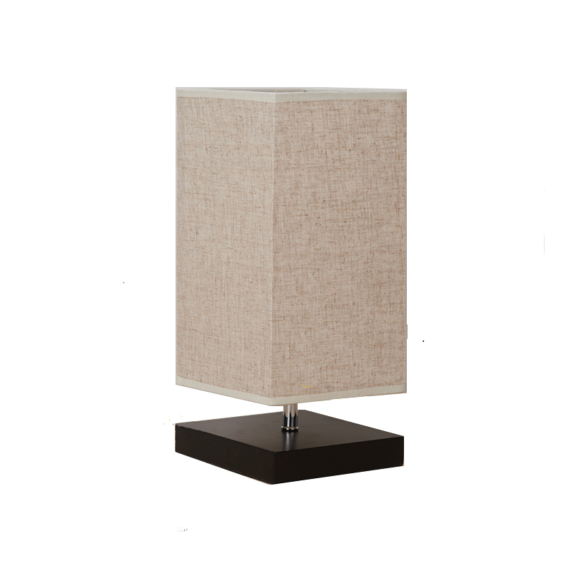 American Retro Fabric Table Lamp With USB Charging DTL2530