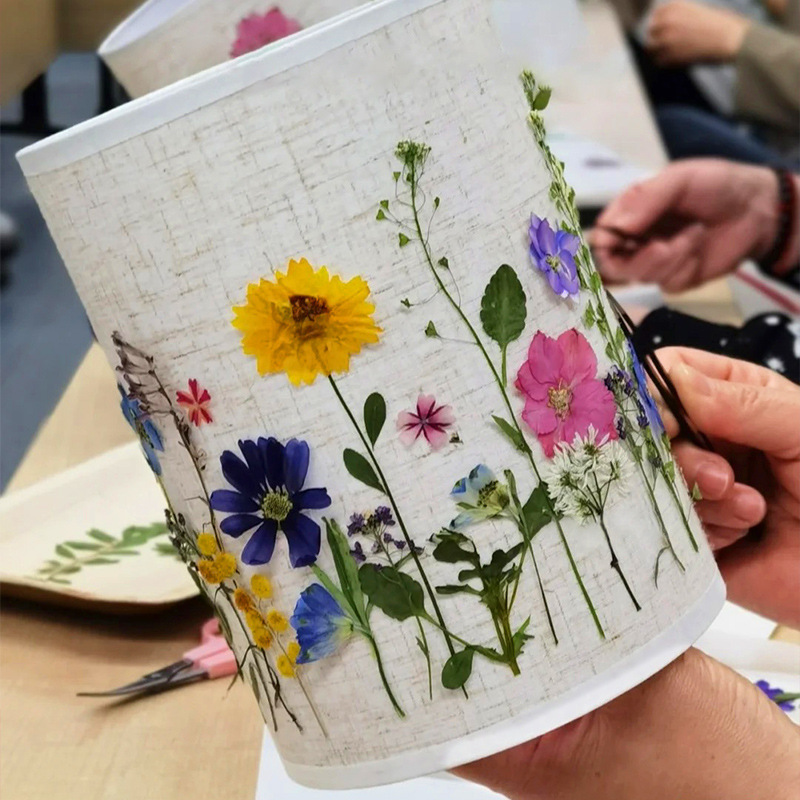 Creative Bedside Lamp DIY Pressed Flower Bedside Lamp Pressed Flowers Lampshade Lamp for Table Living Room Dorm Home Office Bar