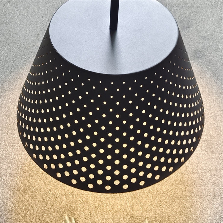 New Product Nordic Hot Selling Reaso<i></i>nable Price Outdoor Hanging Lamp Led me<i></i>tal Lampshade Pendant Light for Home Office Wholesale