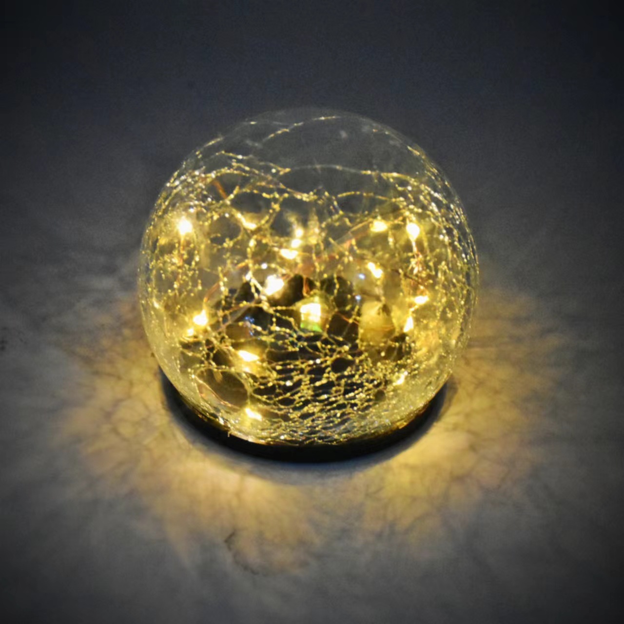 Solar LED Ground Plug Lamp Cracked Glass Design Waterproof Garden Ornament for Courtyard Decoration IP65 Rating for Lawn