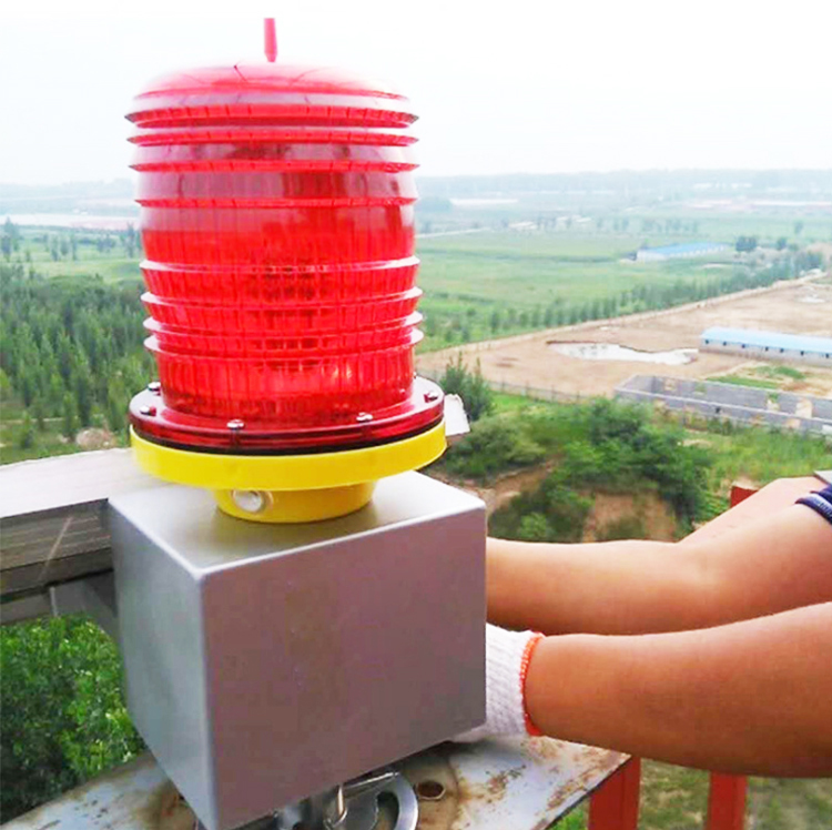 Solar Beacon High Building Led Aircraft Warning Light Outdoor Wall Mounted Flashing Aviation Obstruction Lights for Tower