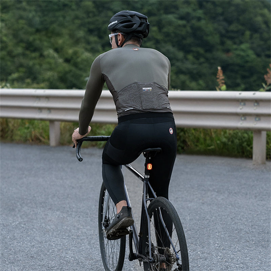 Intelligent Sensing Brake Mini Portable USB Rechargeable Waterproof Bike Light BKE6400picture3