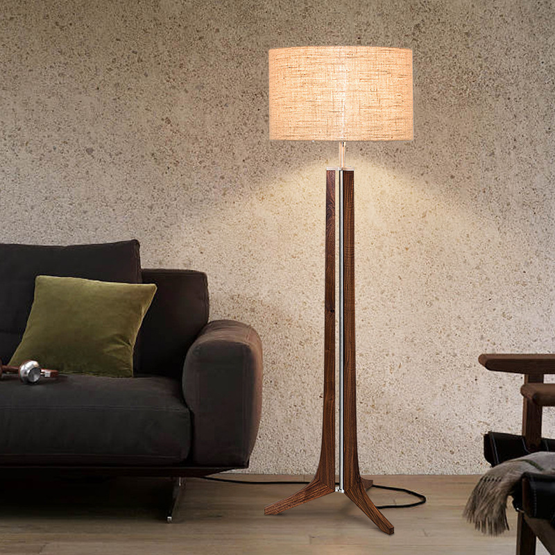 American Retro Classical Style Walnut Wood Fabric Floor Lamp FRL970picture3