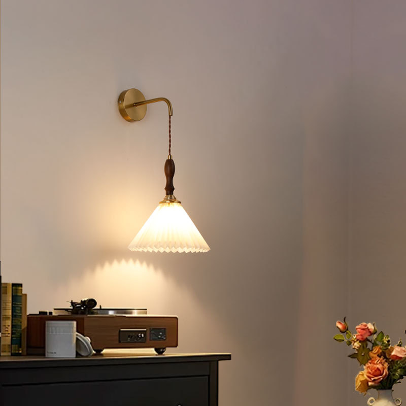 Retro Nordic Pleated Lampshade Mini Pendant Light for Dining Room, Bedroom, Bedside, and Study Reading