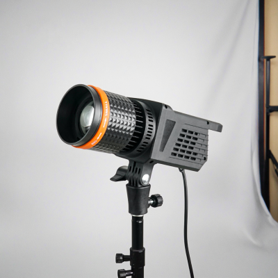 40W COB Spotlight Compact Focusing Video LED Fill Light PHT400picture6