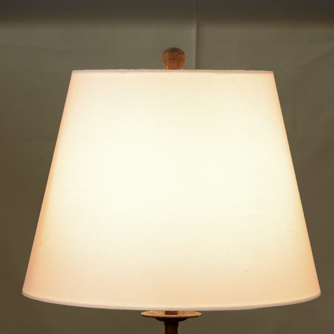 MODERN CLASSIC LAMP FASHION TABLE LAMP for HOME and HOTEL CMS310picture2