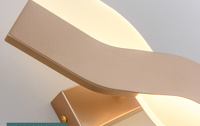 European Style Creative Bedside Lamp Bedroom Living Room Modern Simple Wall Lamp Rotatable Incandescent 220V Study Reading