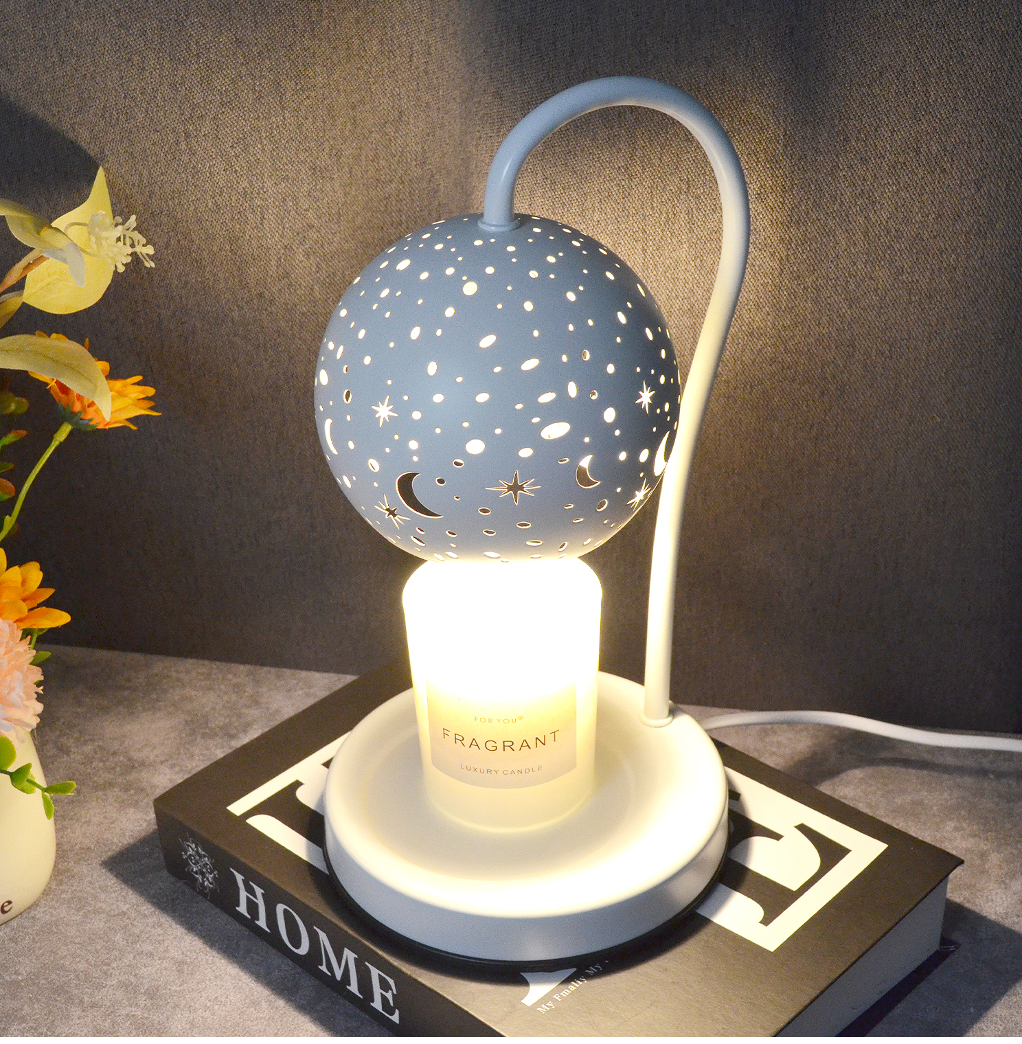 Mother<i></i>'s Day Farmhouse-Style Table Lamp with Top-Down Fragrance Wax Warmer Iron Body AC Power Energy Saving Light Source