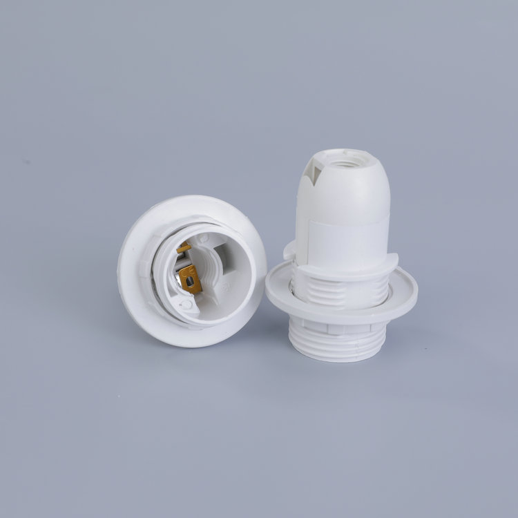 Manufacturers Supply E14 Plastic Screw Cassette Lamp Holder with Ring Retro Bulb Holder 220V 4A Indoor/Outdoor Use
