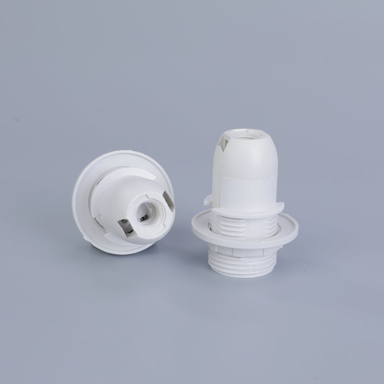 Manufacturers Supply E14 Plastic Screw Cassette Lamp Holder with Ring Retro Bulb Holder 220V 4A Indoor/Outdoor Use