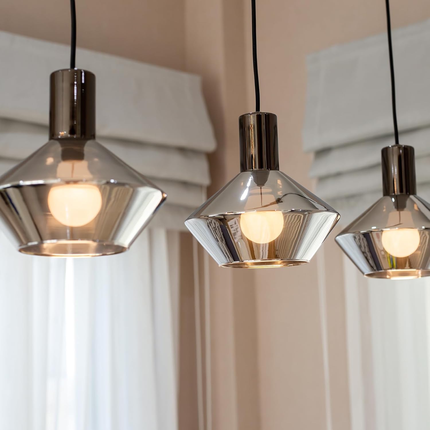 Black Metal Screw Decorative Lighting Accessories E27 Lamp Socket BAS350picture3