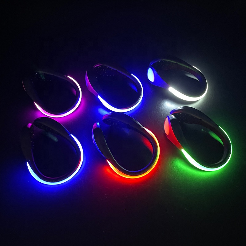 Wholesale Price Waterproof Flashlight Cycling Night Running Safety Shoe Clip Battery Light Sport Running Light