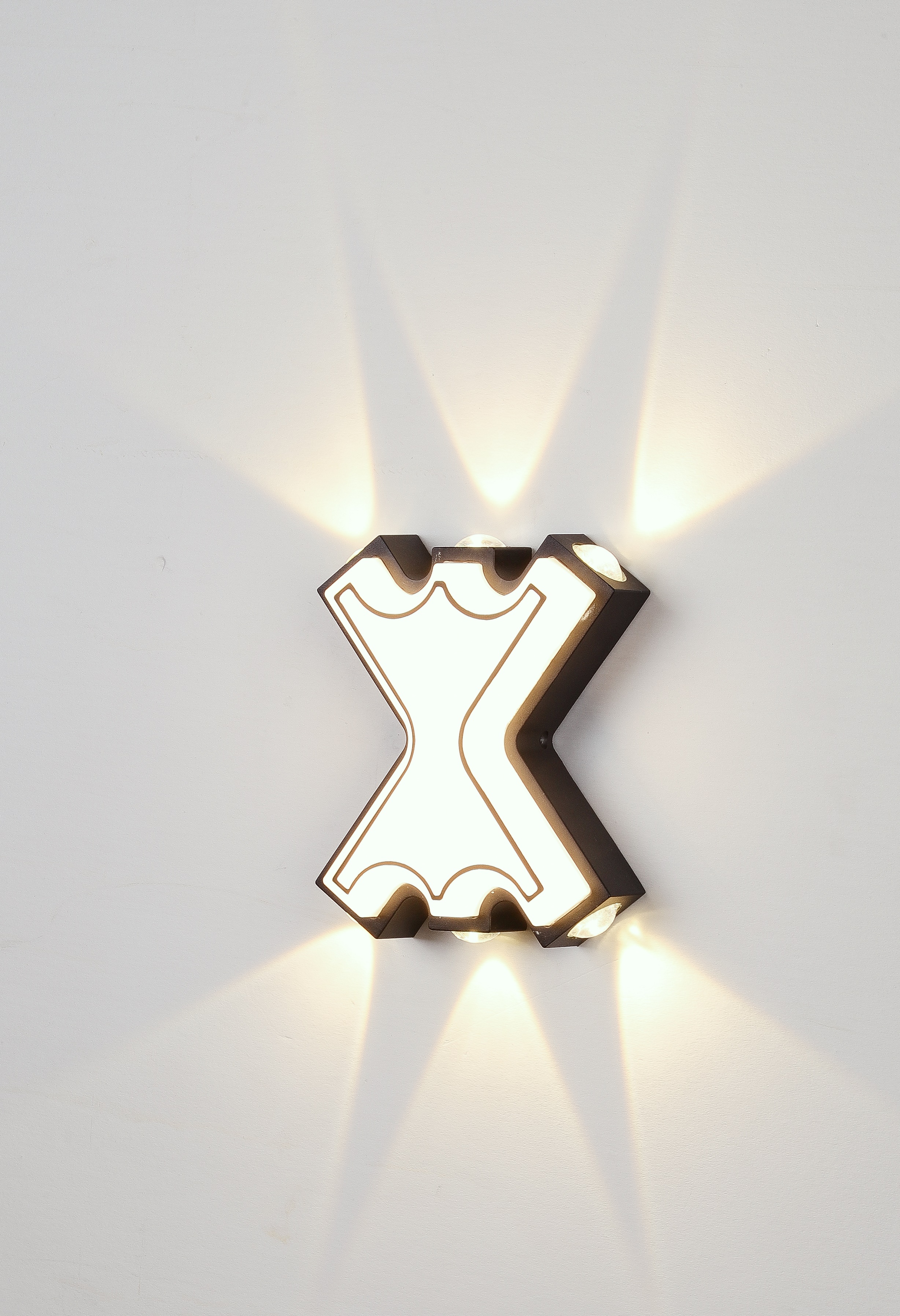 Modern IP65 Waterproof Outdoor Home up and Down Wall Light WL5420picture2