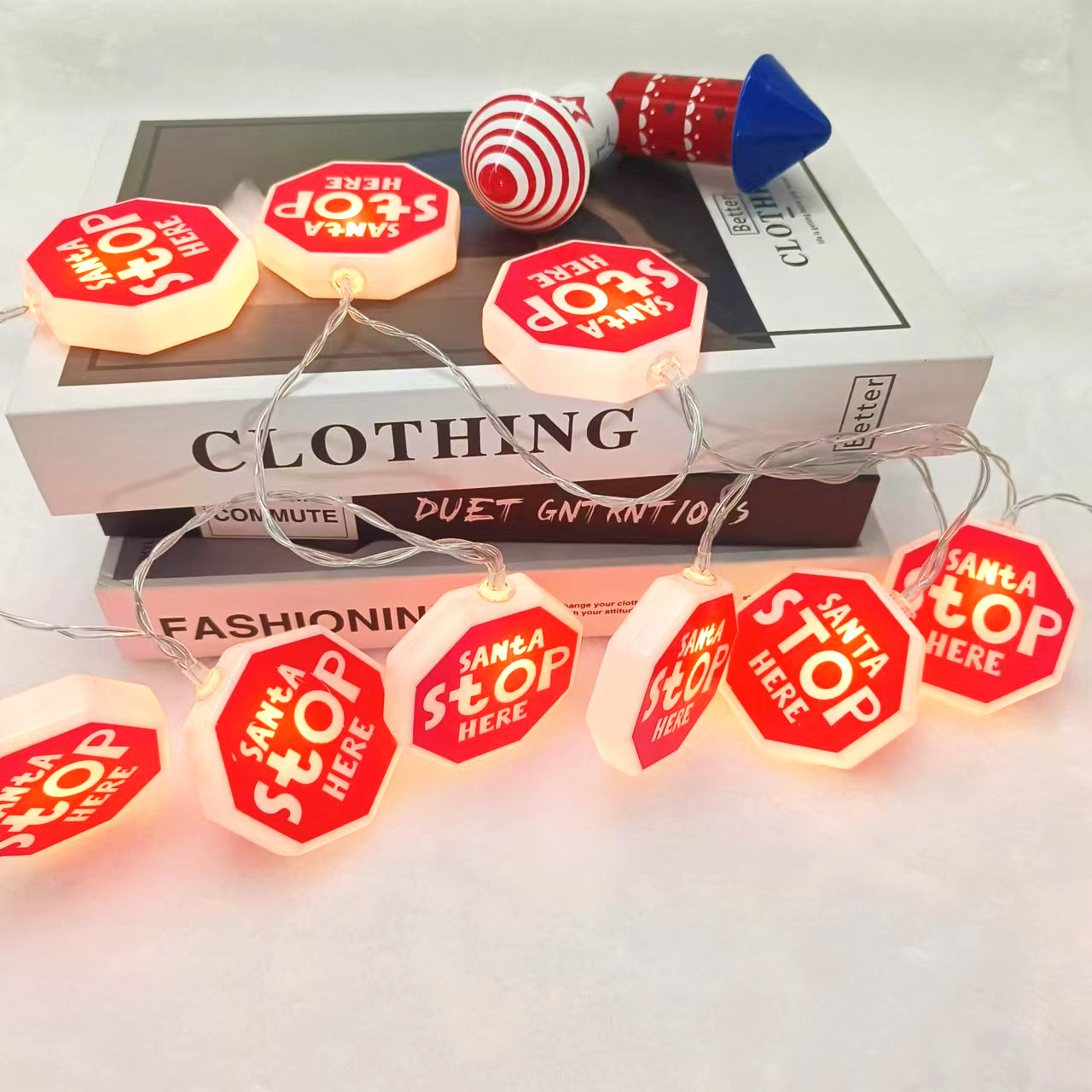 Battery Santa Stop Here LED Light String for Outdoor Christmas Party Decorations XMS470picture5