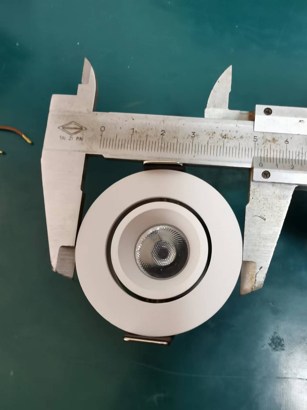 Small Size High Lumen 52mm AC85-265V 8w Cabinet Light Led Downlight